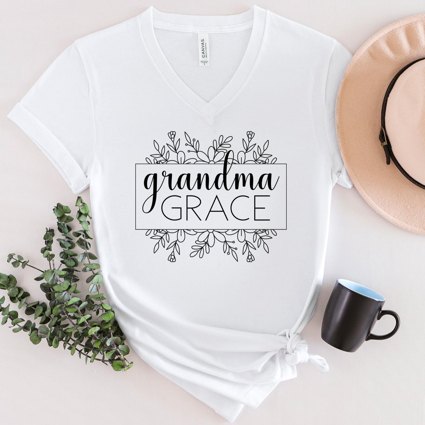 Grandma Grace V-neck T-shirt Black Design